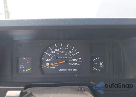 1986 Toyota Pickup 1/2 Ton Rn55 Dlx from USA, damaged, VIN JT4RN55D7G0223647